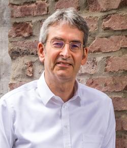 Prof. Dr. Stefan Bente